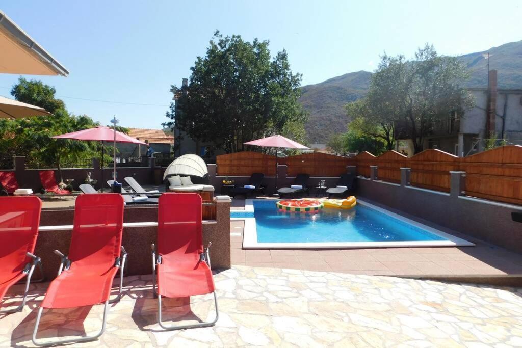 Holiday Home Jass Near Makarska Zagvozd Exterior foto