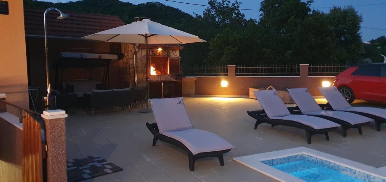 Holiday Home Jass Near Makarska Zagvozd Exterior foto